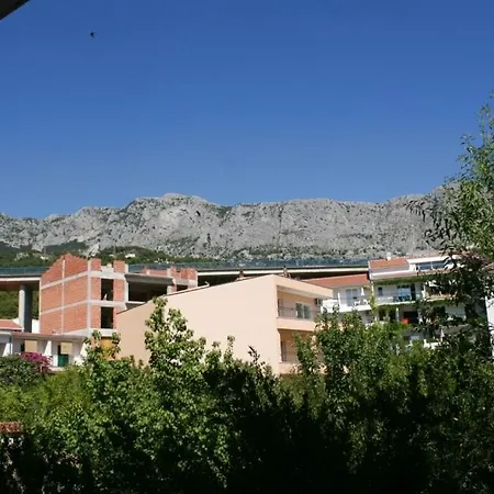 Apartment By The Sea Podgora, Makarska - 13216 *